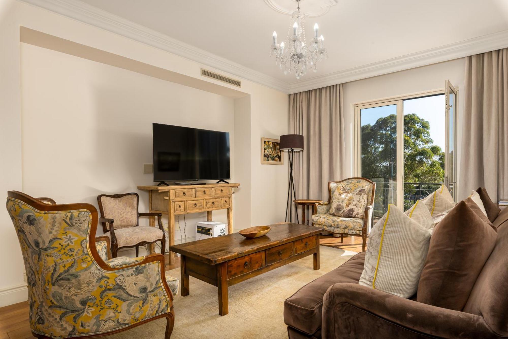 Apartment Cape Royale Cape Town